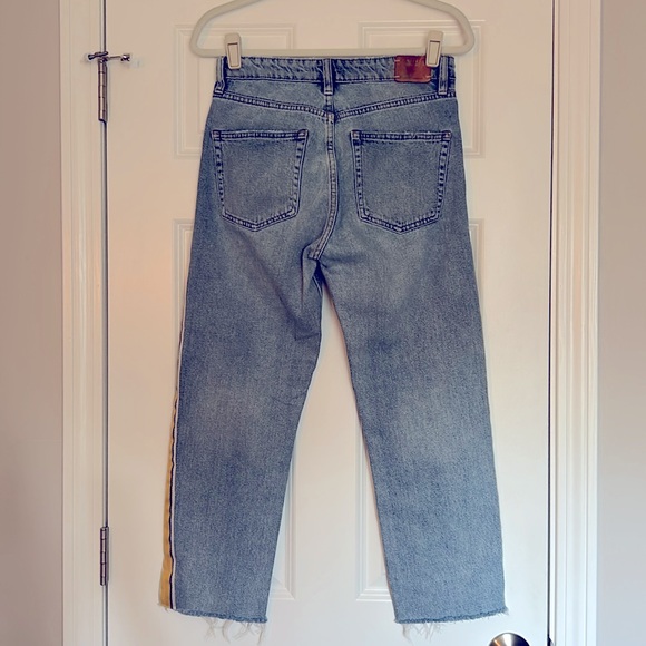 ZARA Authentic Denim by TRF Yellow Stripe Raw Hem Jeans Size 4 - Picture 2 of 5